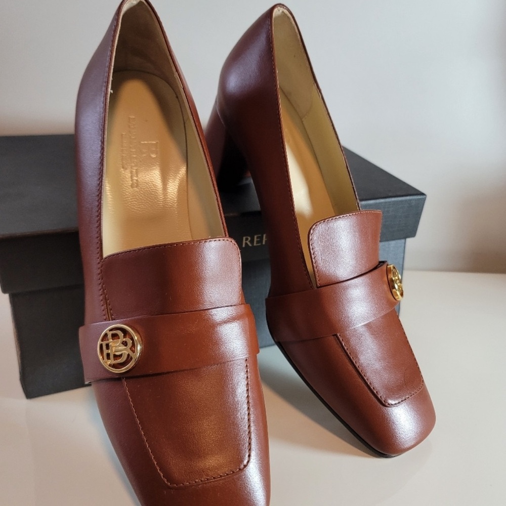 Banana Republic Brown Loafer Heel size 7.5